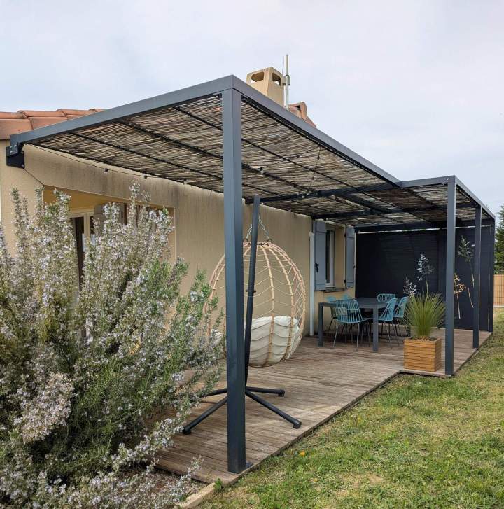 Pergola en acier Drôme